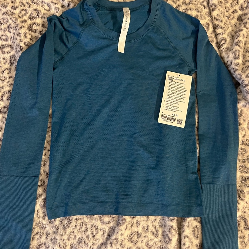 swiftly tech size 4 nwt